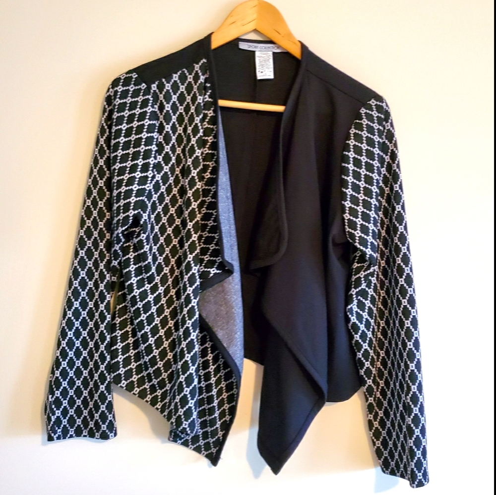 Laura open front cardigan black & white size Large